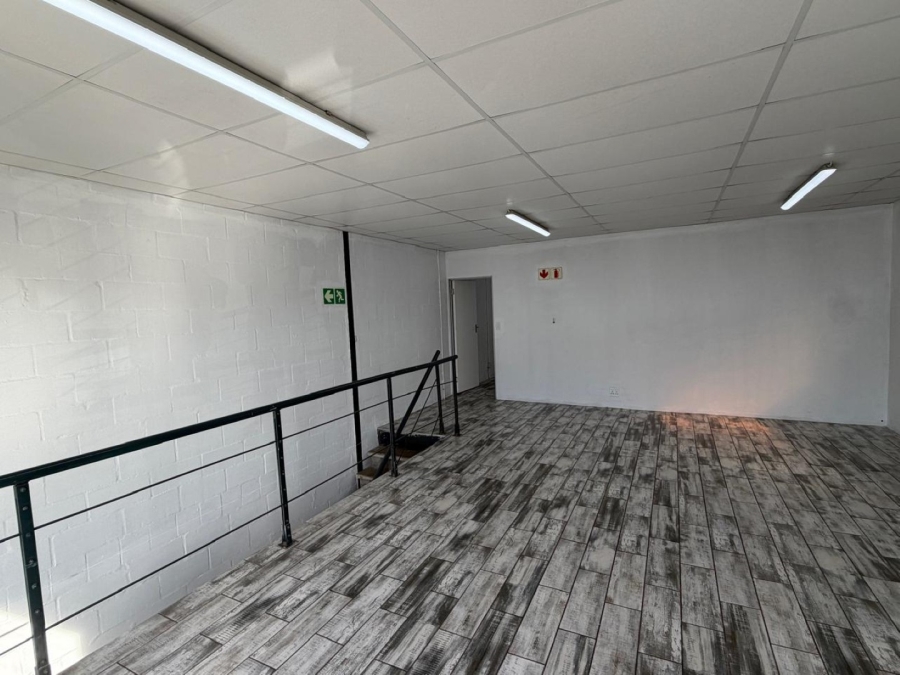 To Let Commercial Property for Rent in Maitland Western Cape